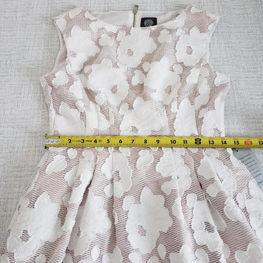 NWOT Vince Camuto Lace Floral Appliqu White A-Line Mini Dress SZ 6 Petite - Picture 9 of 11
